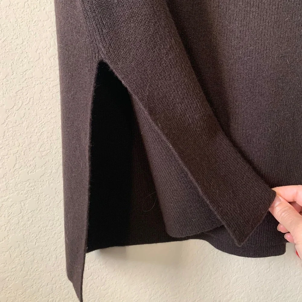 Theory wool - cashmere sleeveless mock neck vest - Picture 3 of 5